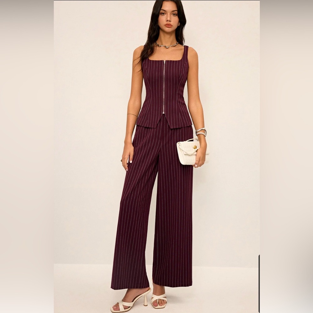 Pinstripe Wide-leg Straight Pants